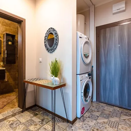 402 Apartment